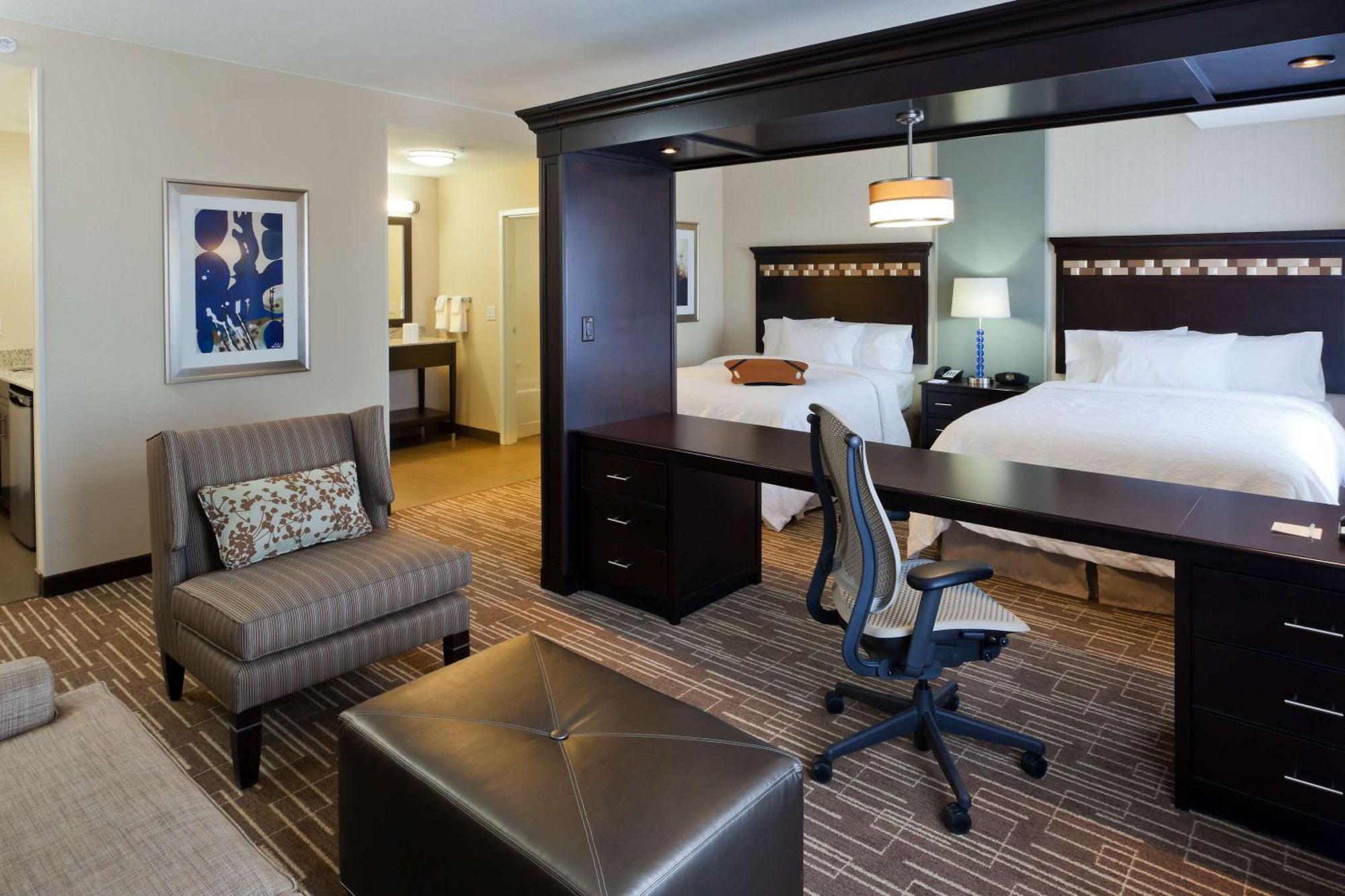 Hampton Inn & Suites Denver Airport / Gateway Park Аурора Екстериор снимка