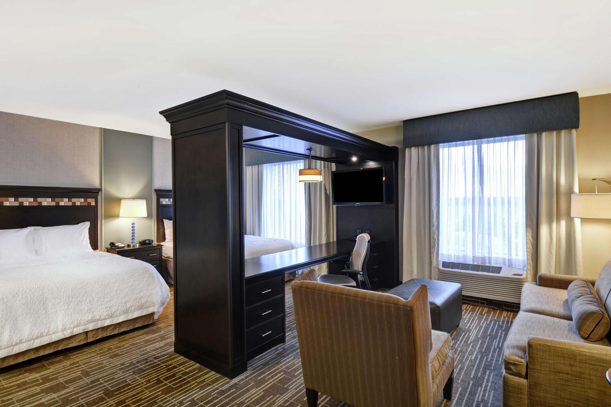 Hampton Inn & Suites Denver Airport / Gateway Park Аурора Екстериор снимка